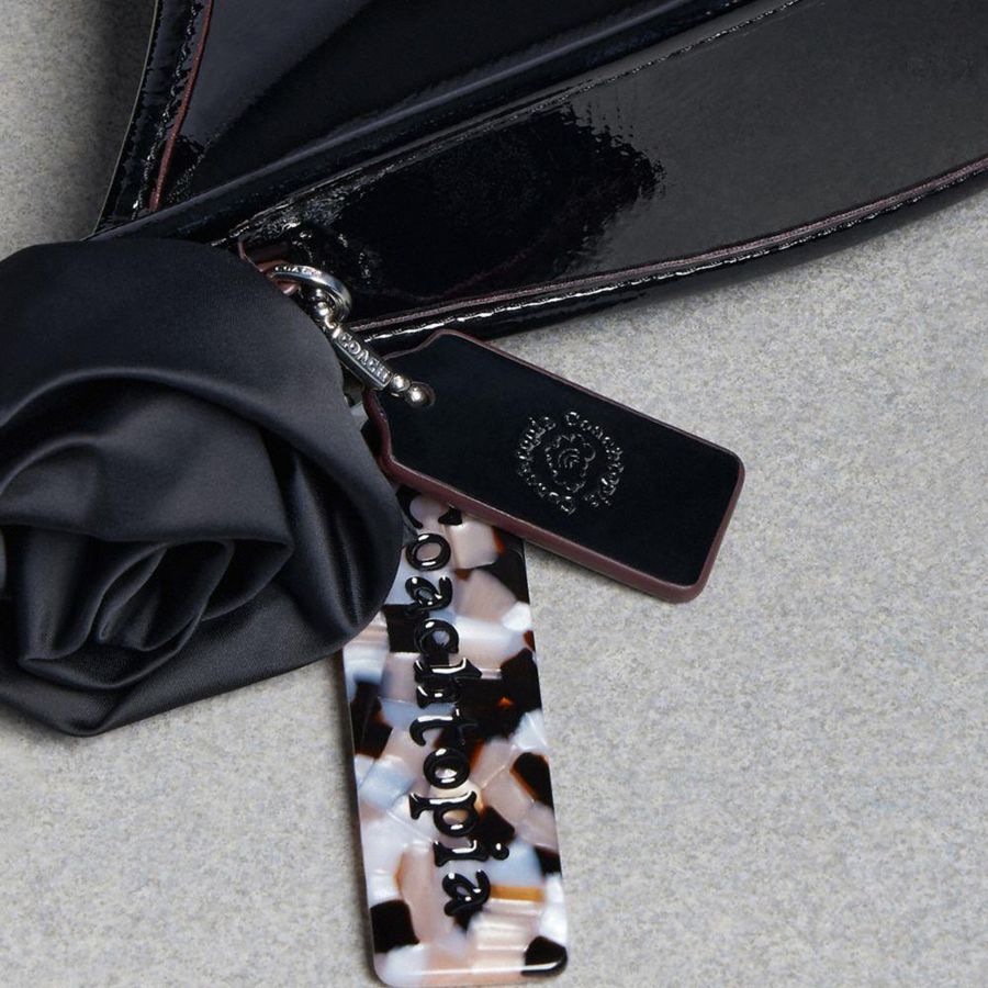 Black Women COACH® Ergo In Crinkle Patent Coachtopia Leather With Rosette Hobo Bag | 64729TUAE