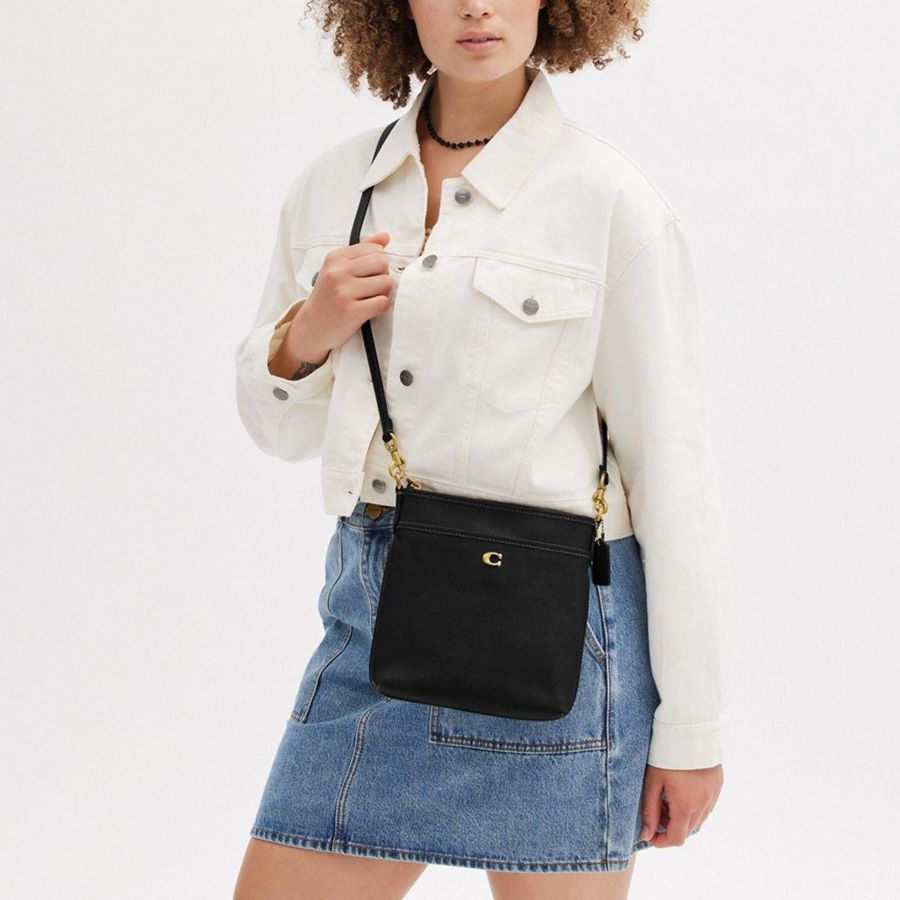 Black Women COACH® Kitt Messenger Crossbody Bag | 67312LGXS