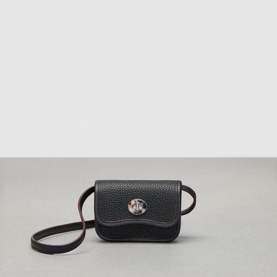 Black Women COACH® Wavy In Coachtopia Leather Wallet | 07432CAGZ