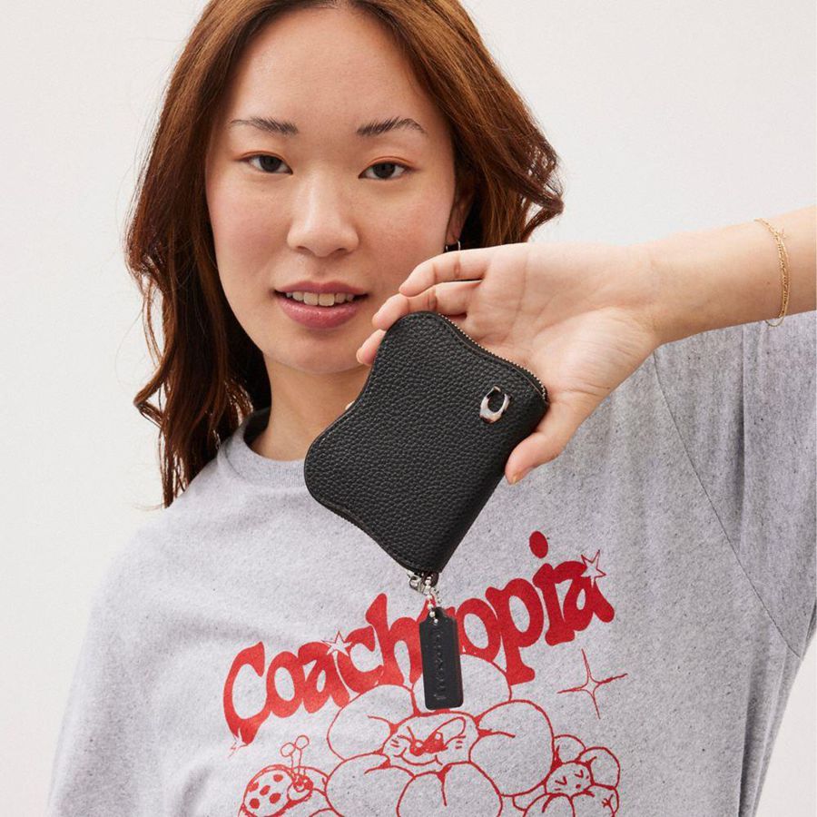 Black Women COACH® Zip Around In Coachtopia Leather Wallet | 08912VJNG