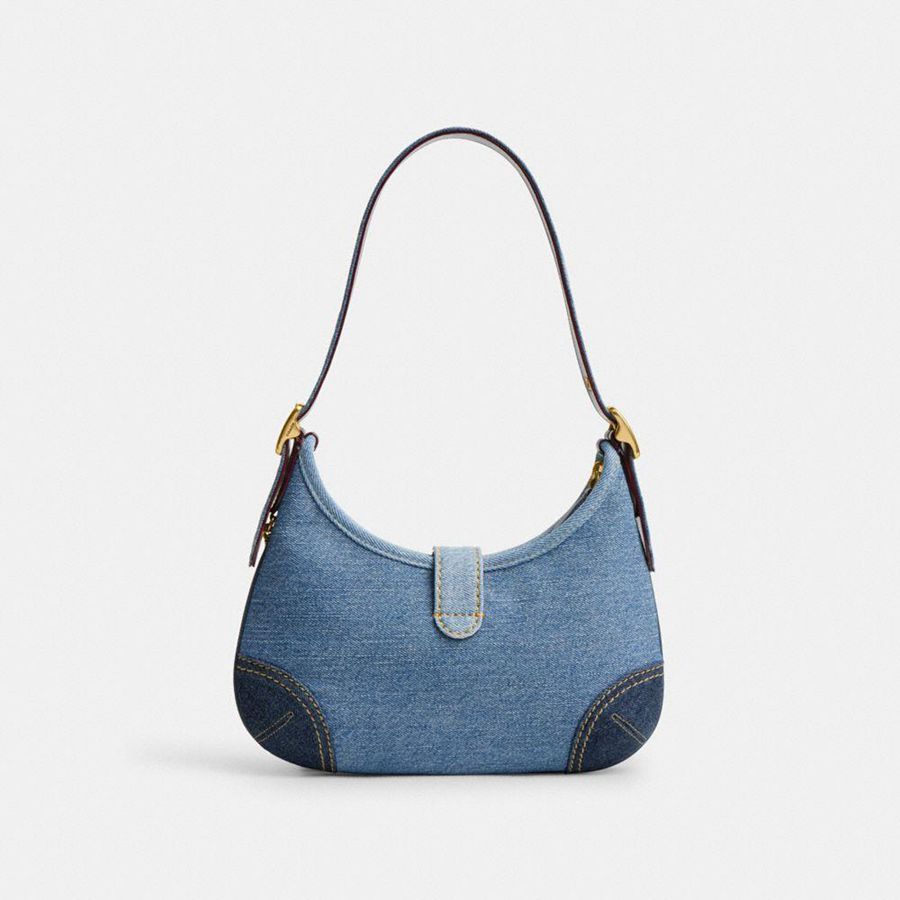 Blue Women COACH® Hamptons Hobo Bag | 04216VSIJ