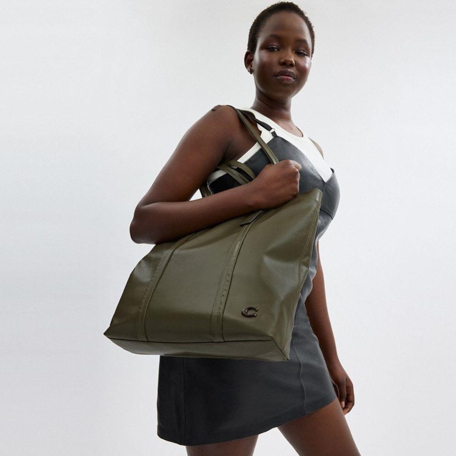 Green Women COACH® Hall 33 Tote Bags | 15964PYAR