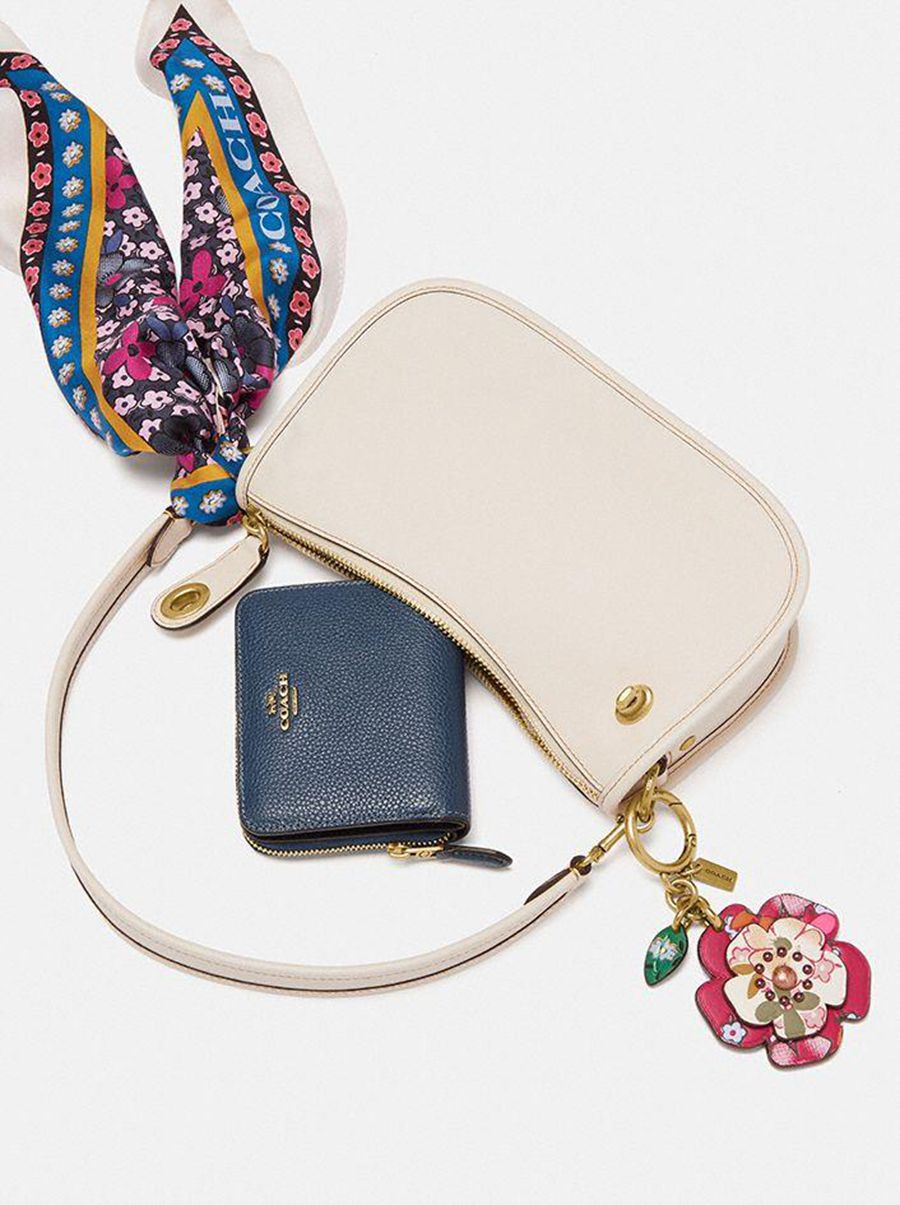 White Women COACH® Swinger Crossbody Bag | 26041XDLI